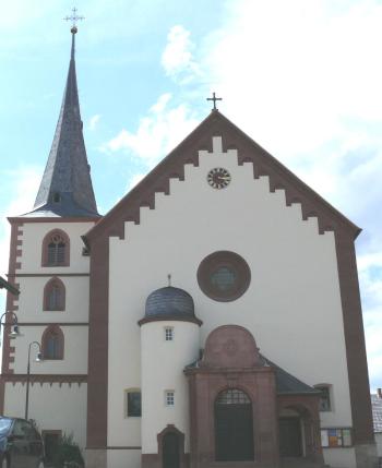 02 2015 09 21 fa1aa5fa Kirche St Valentin Birkenfeld Copyright Pfarrei Birkenfeld